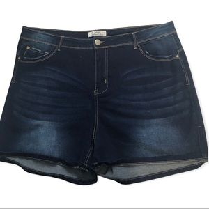 Slimming H+H Harmony & Havoc New Without Tags Contour & Lift Jean Shorts Size 22